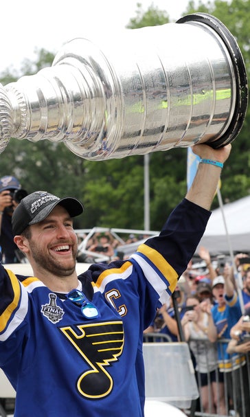Fans pack downtown St. Louis to cheer on the champion Blues